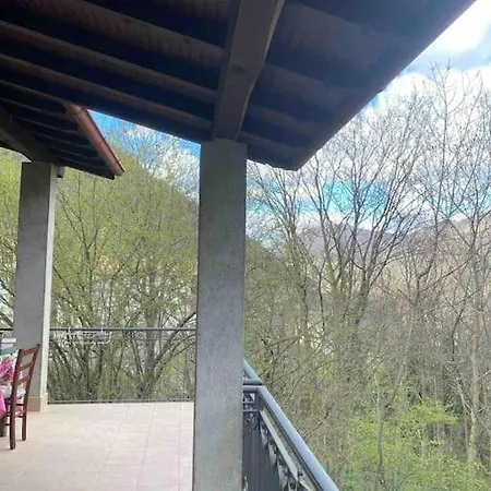Apartament Rosa Perla - - Schignano (Como)