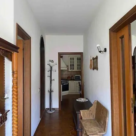 Rosa Perla - - Apartament Schignano (Como)